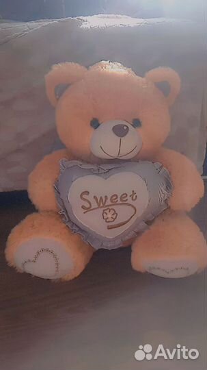 Продам плюшевого медведя