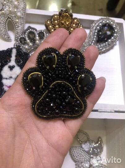 Броши ручной работы