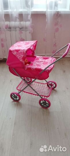 Коляска кукольная