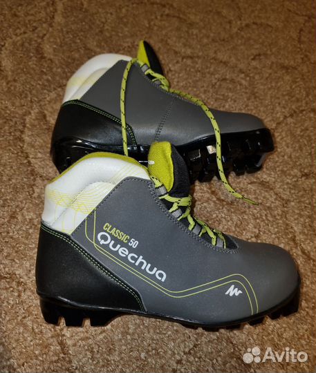 Лыжные ботинки