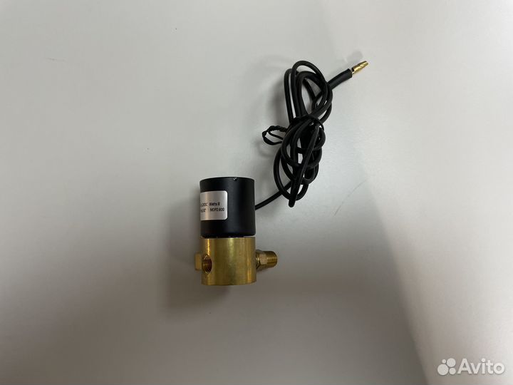 Клапан заднего хода для лодочного прицепа