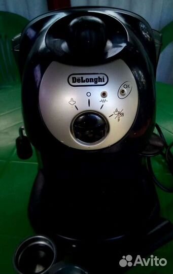 Кофеварка Delonghi ec190