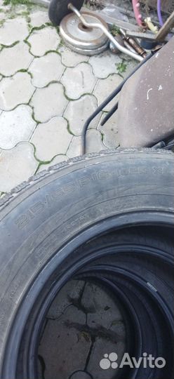 Nokian Tyres Hakkapeliitta R2 215/65 R16 102R