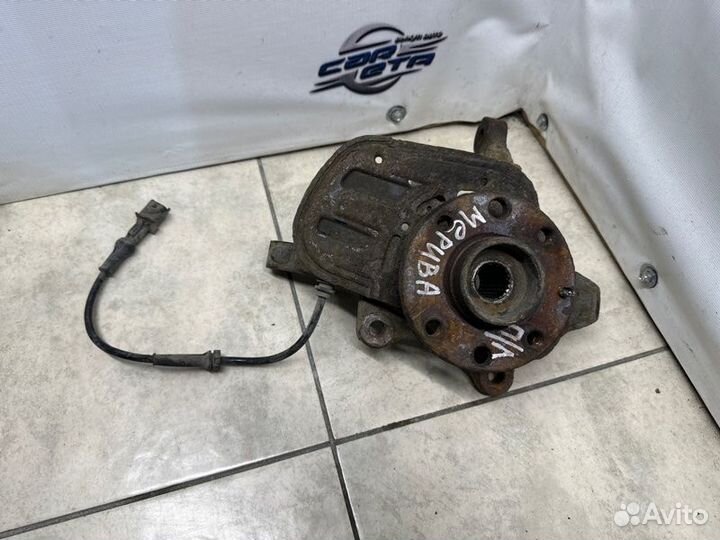 Кулак поворотный передний левый Opel Meriva А