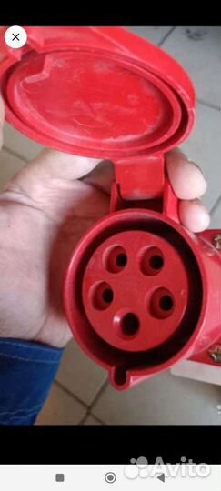 Электроарматура : Розетка и вилка на 380на5