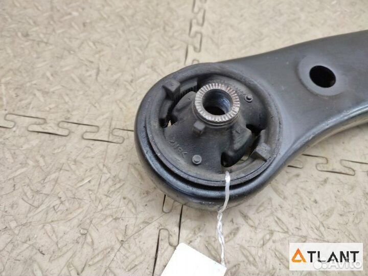 Рычаг передний правый toyota noah