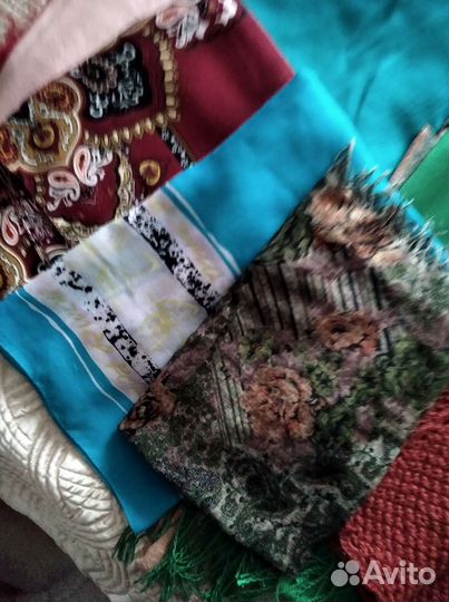 Шарфы и палантины