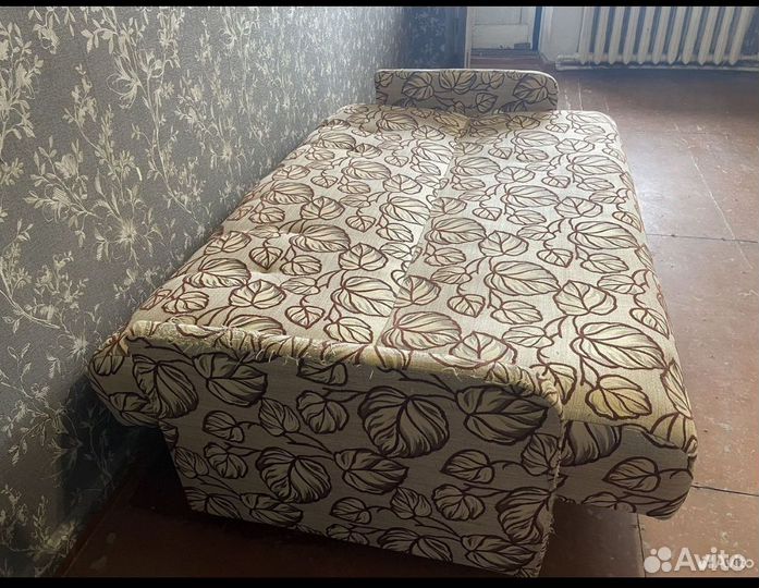 Диван книжка