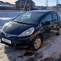 Honda Fit 1.3 CVT, 2010, 271 336 км, с пробегом, цена 800 000 руб.