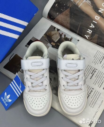 Кроссовки детские