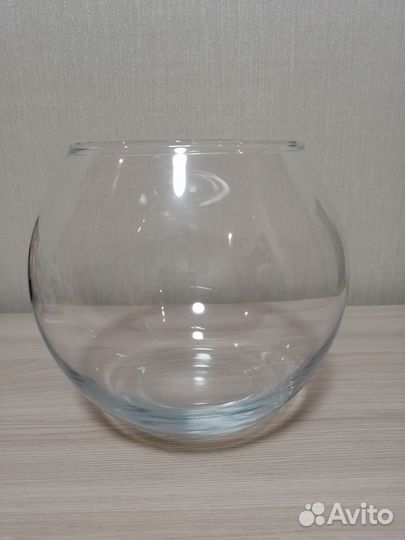 Ваза стеклянная, круглая