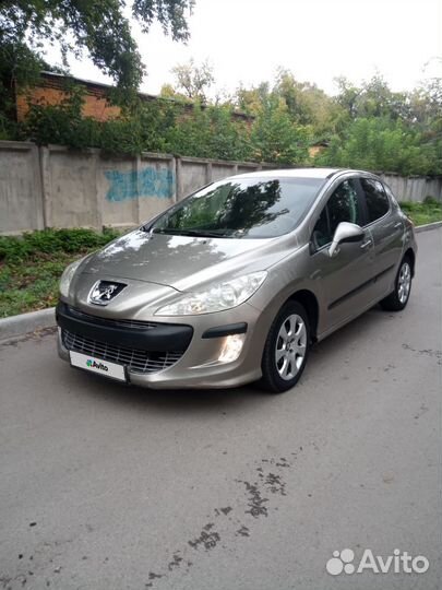 Peugeot 308, 2011