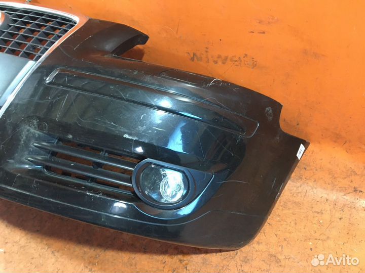 Бампер передний Audi A3 8P черн