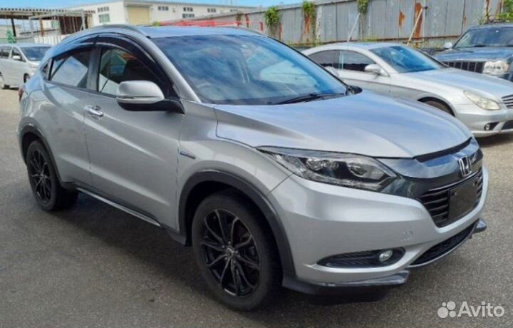 Блок управления двс передний Honda Vezel RU4 LEB