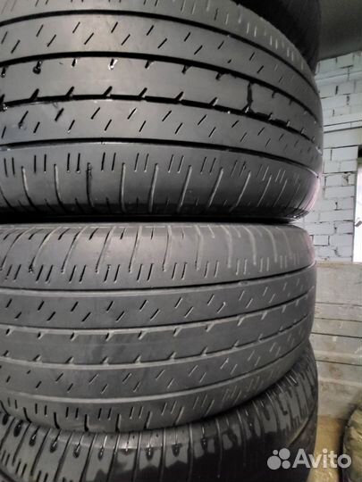 Bridgestone Dueler H/L 33 235/65 R18