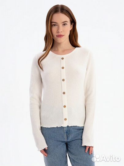 Белый джемпер на пуговицах zara