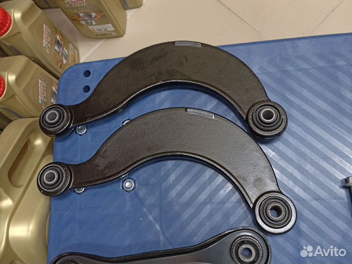 Рычаги задние комплект Volvo C30 (2006-2012г)