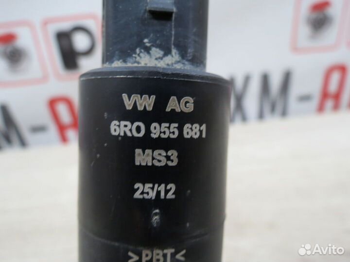 Насос омывателя фар Audi Q3