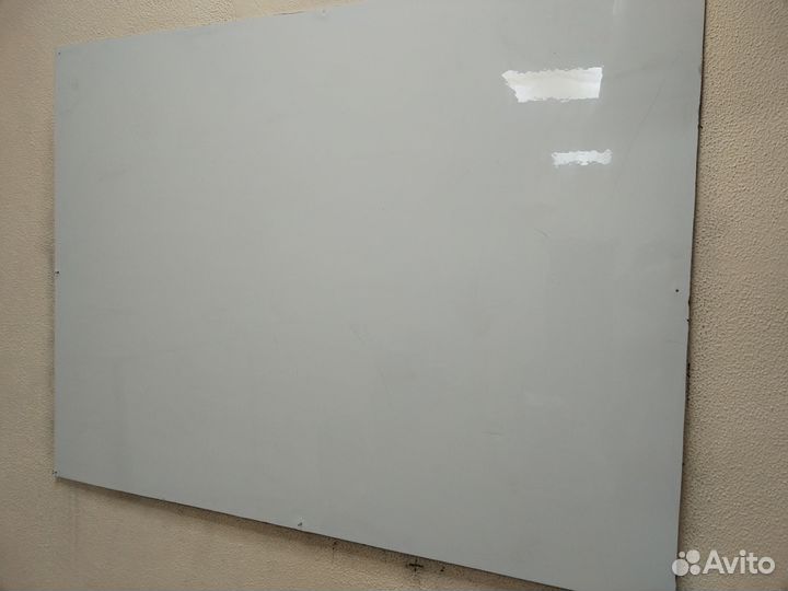 Магнитно маркерная доска