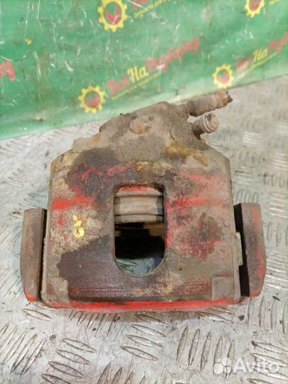 Суппорт передний правый Ford Fiesta купе 1.3 1998