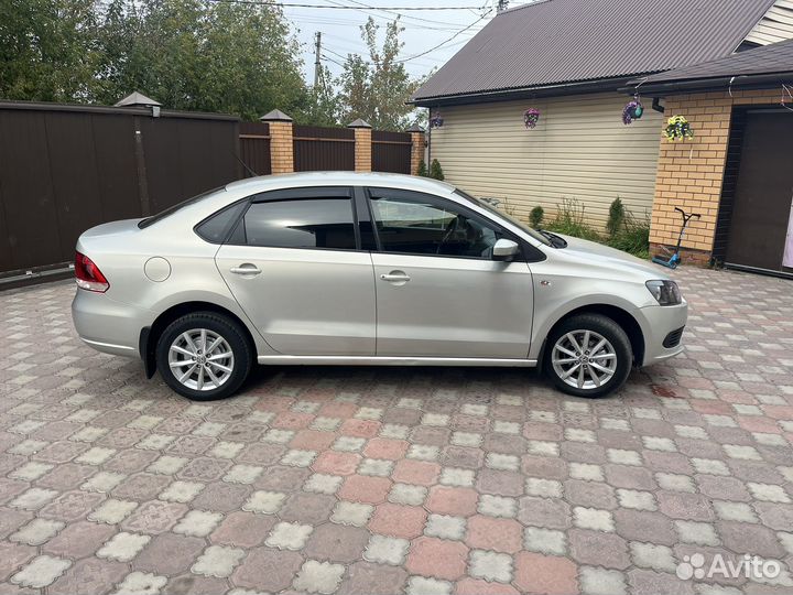 Volkswagen Polo 1.6 AT, 2013, 203 750 км