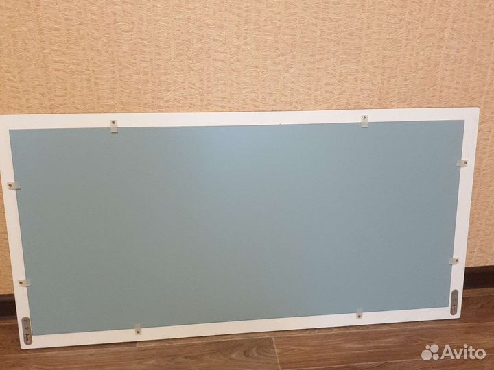 Зеркало настенное