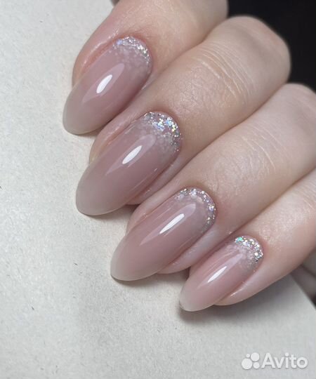 Мастер маникюра