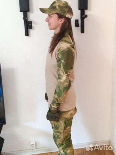 Тактический костюм мох с наколенниками