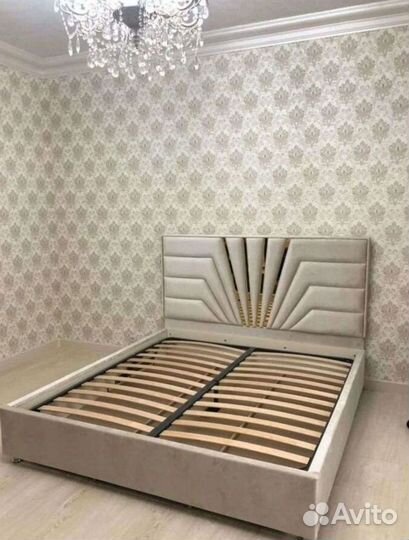 Новая кровать
