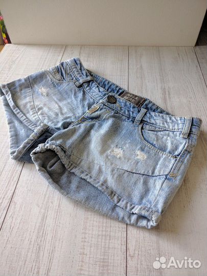 Шорты джинсовые