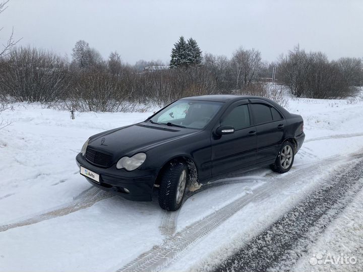 Mercedes-Benz C-класс 2.0 МТ, 2000, 400 000 км