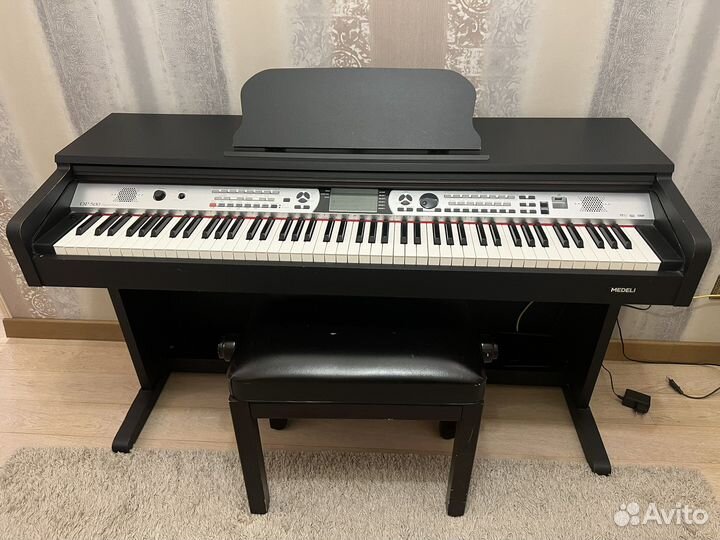 Цифровое пианино medeli DP500