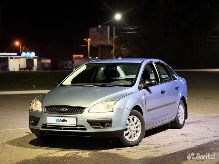 Ford Focus 1.4 МТ, 2007, 122 000 км