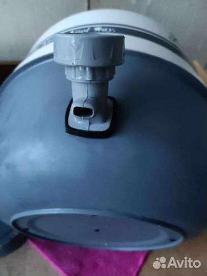 Банка (бак) для вода с краном