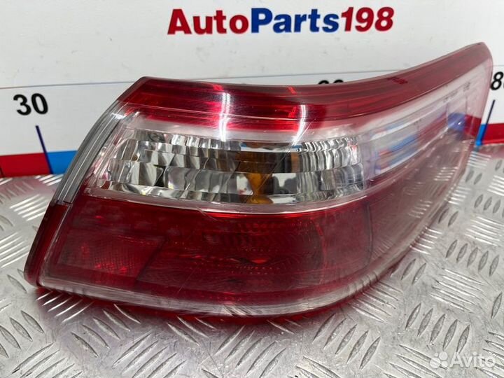 Фонарь задний правый Toyota Camry V40 2azfe 2008