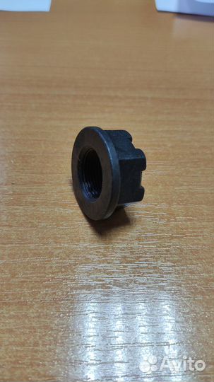 Гайка переднего привода Mopar