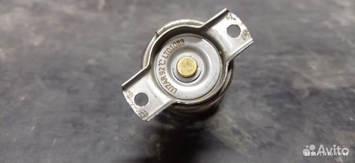 Термостат на ваз 2110 92