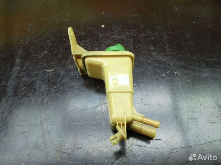 Бачок гур Audi Allroad A6 C5 2945