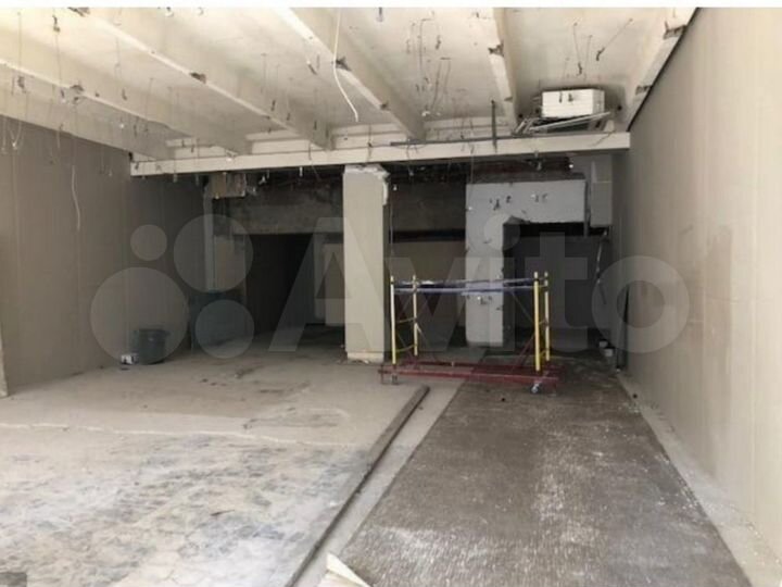 Сдам торговое помещение, 167.3 м²