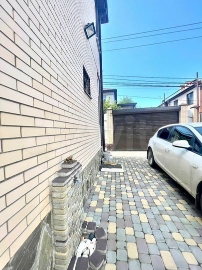 Дом 135 м² на участке 3,3 сот.