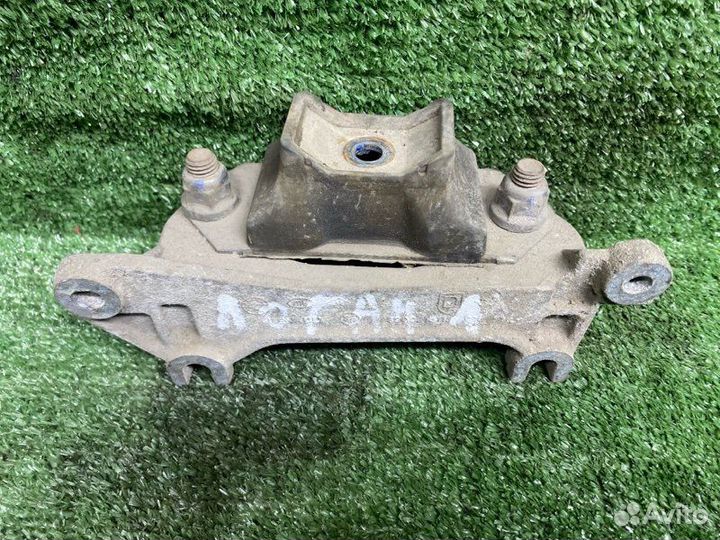 Кронштейн МКПП Renault Logan