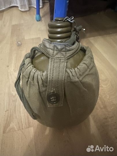 Фляжка армейская