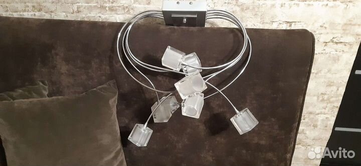 Красивая стильная люстра