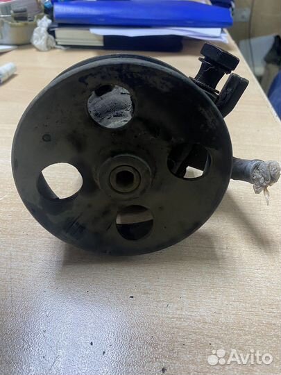 Насос Гура Hyundai Tucson 2.0 D4EA