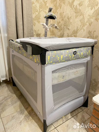 Кровать-манеж Chicco Lullaby Silver