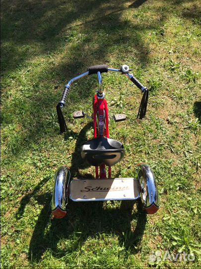 Велосипед детский трехколесный Schwinn Roadster