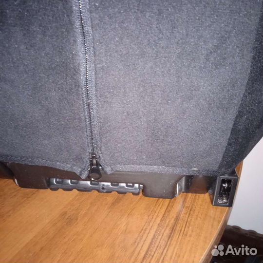 Автокресло Lionel izofix 9-18kg