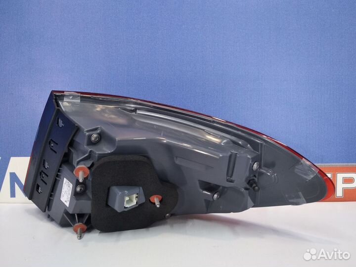 Фонарь левый внешний Mercedes X253 новое