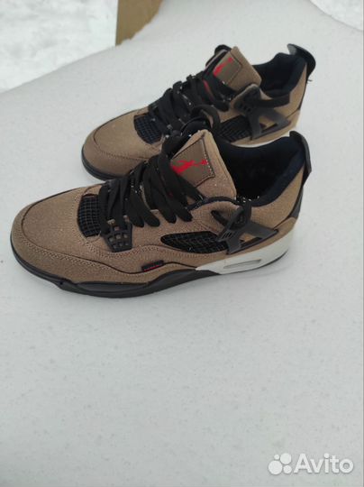 Кроссовки Nike зимние