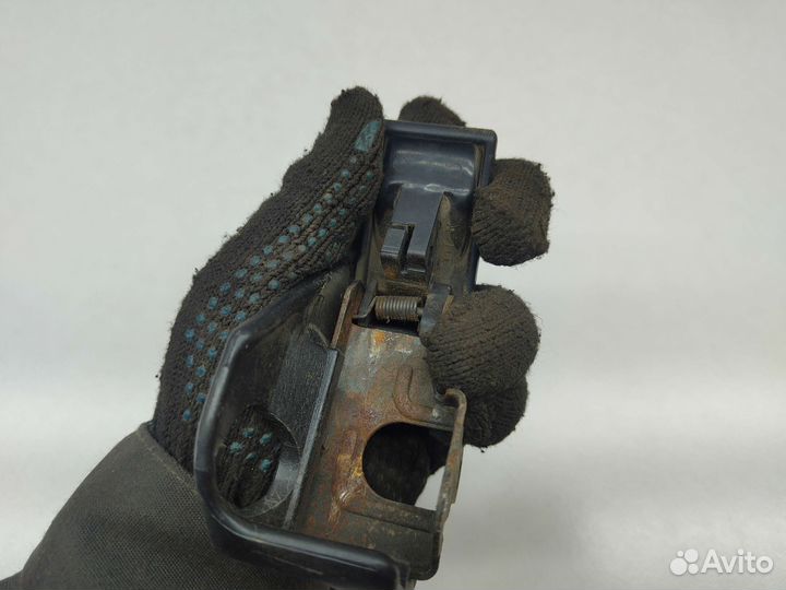 Ручка открывания капота Honda Domani MA4 1994 г.в